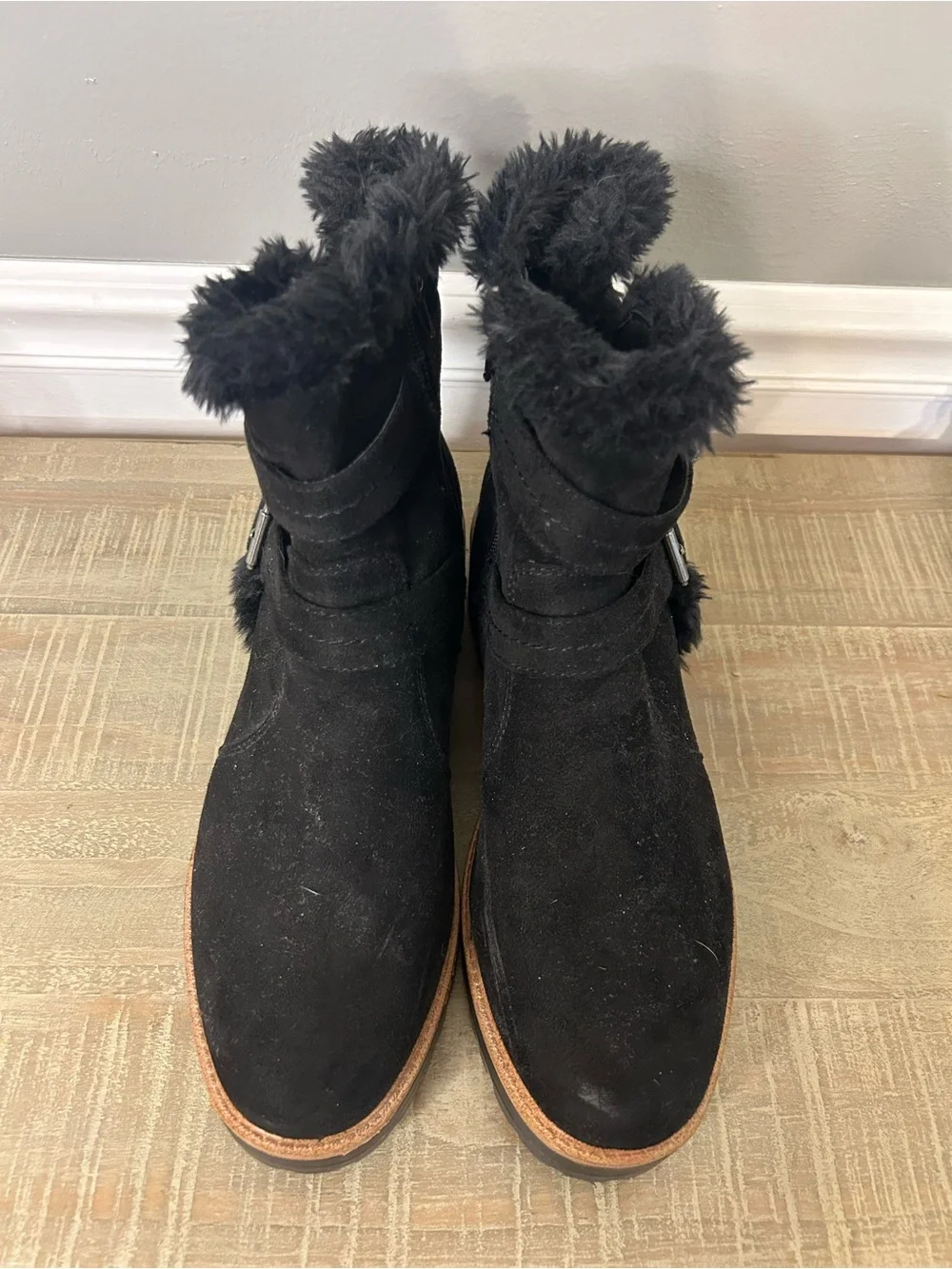 Indigo Rd. Women’s Black Ibbie Bootie with Buckles, Size 9